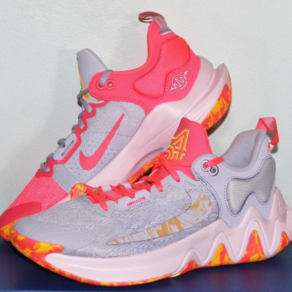 Nike Giannis Immortality 2 Hot Punch Basketball Shoes Mens 7 7.5 8 8.5